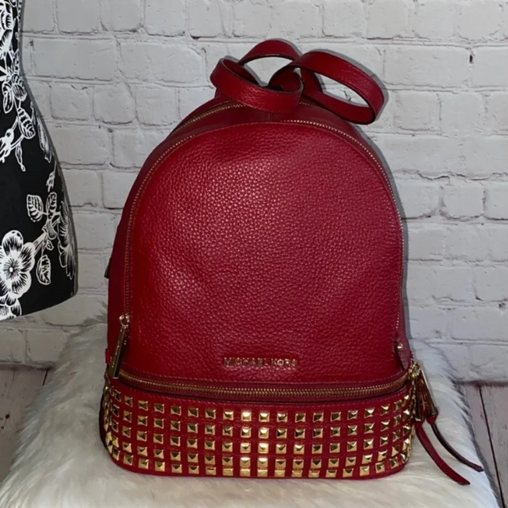 Michael Kors RHEA ZIP Pyramid Studded Backpack